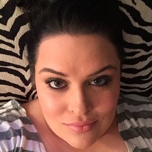 Meet your Posher, Rebekah